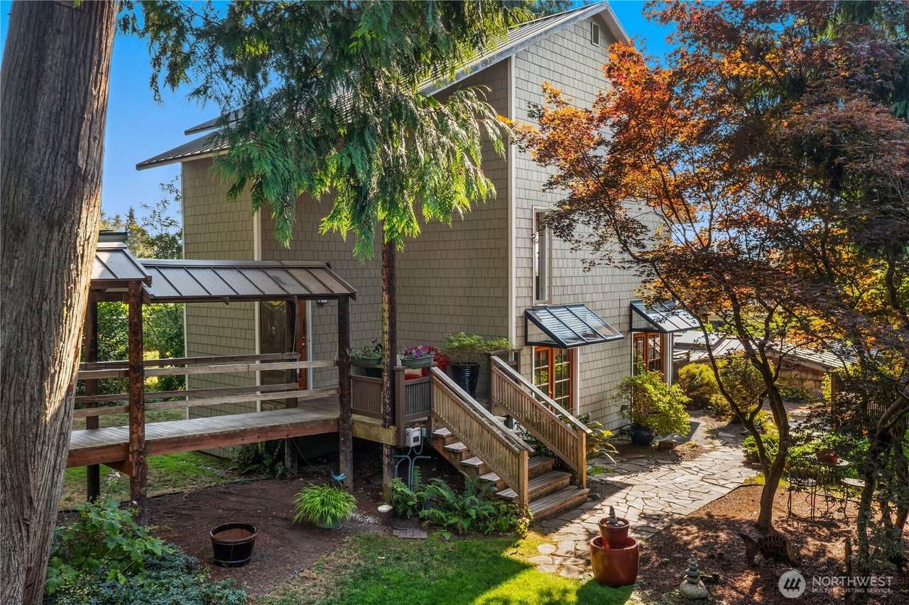 15539 Washington Avenue - Photo 1