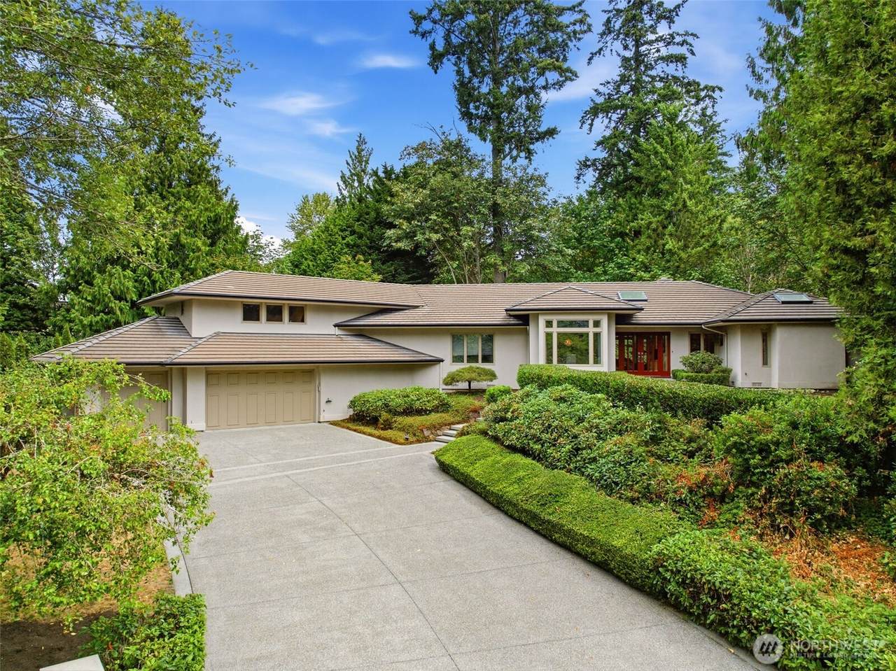 16102 Cougar Mountain Way - Photo 1