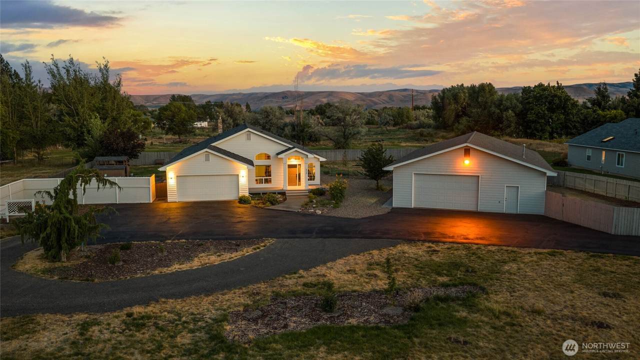2430 Vantage Highway - Photo 1