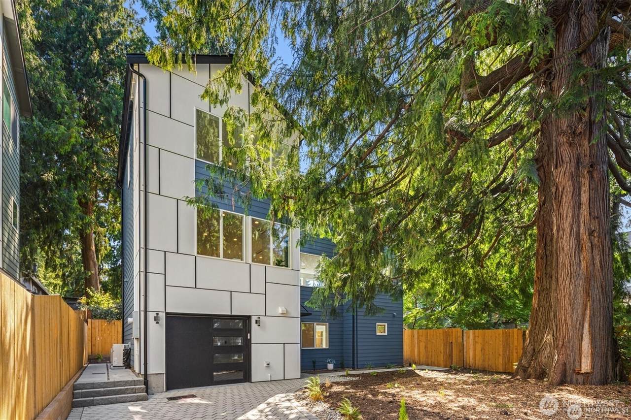 3849 88th Street - Photo 1