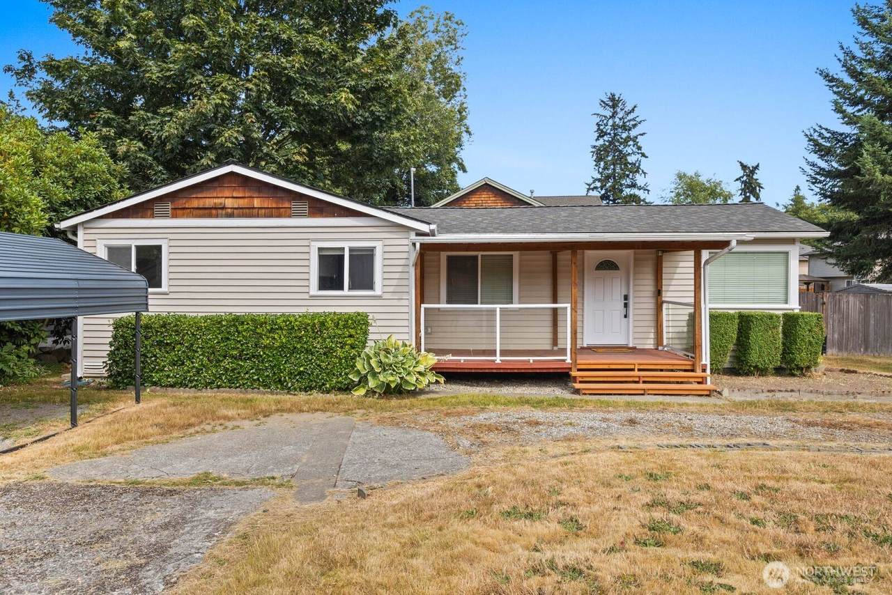 15507 56th Avenue - Photo 1