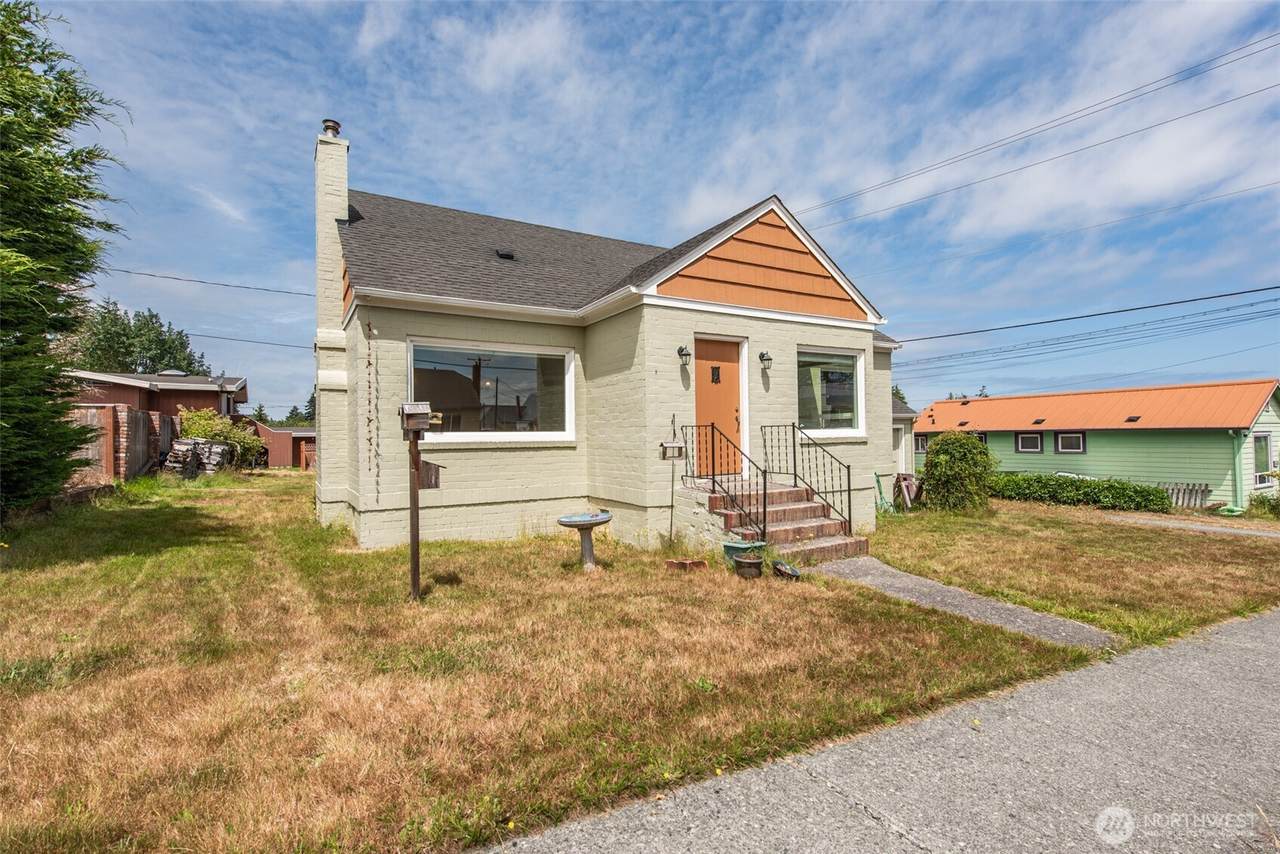 1316 Laurel Street - Photo 1