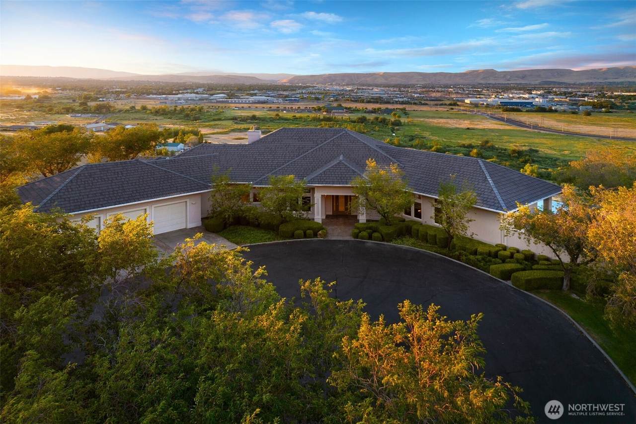 24 Eagle Crest Drive - Photo 1