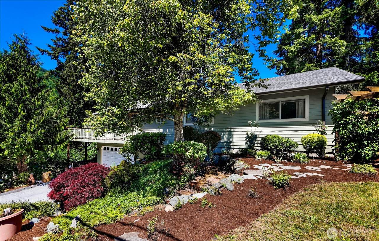3046 Glenhaven Drive - Photo 1