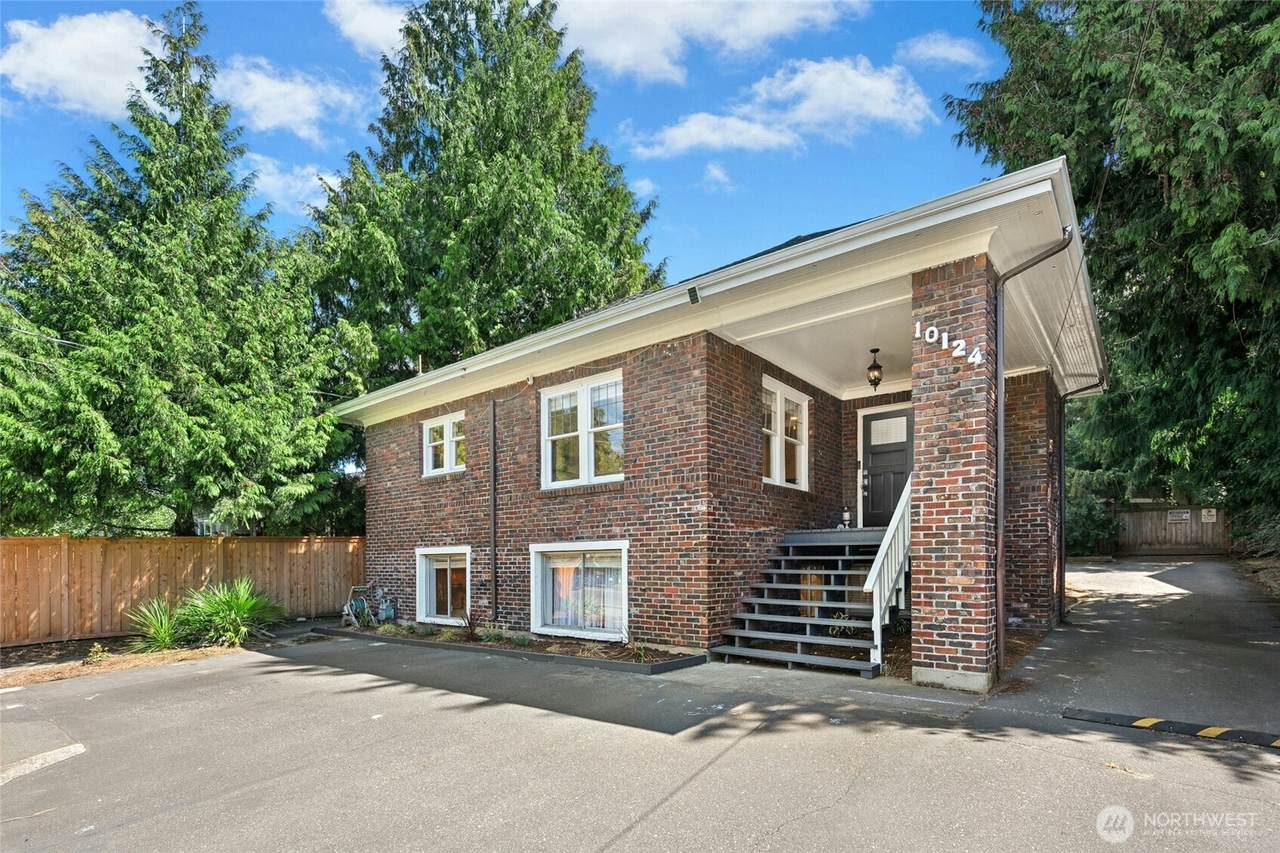 https://bt-photos.global.ssl.fastly.net/nwmls/1280_boomver_1_2562498-1.jpg