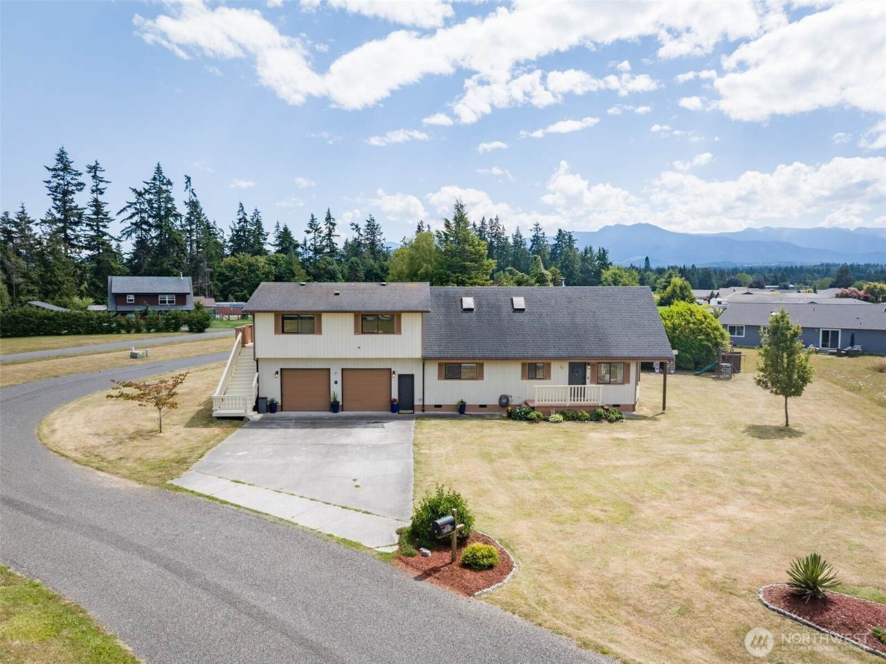 22 Agnew Parkway - Photo 1