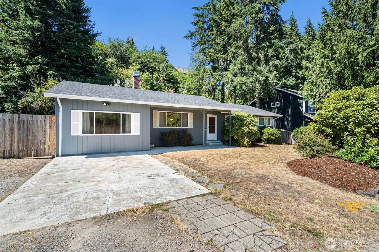 4708 Alameda Avenue - Photo 1