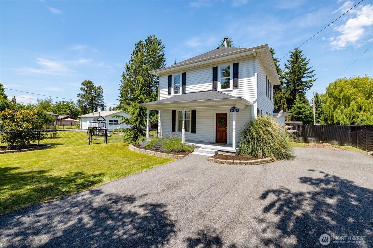 24499 State Street - Photo 1