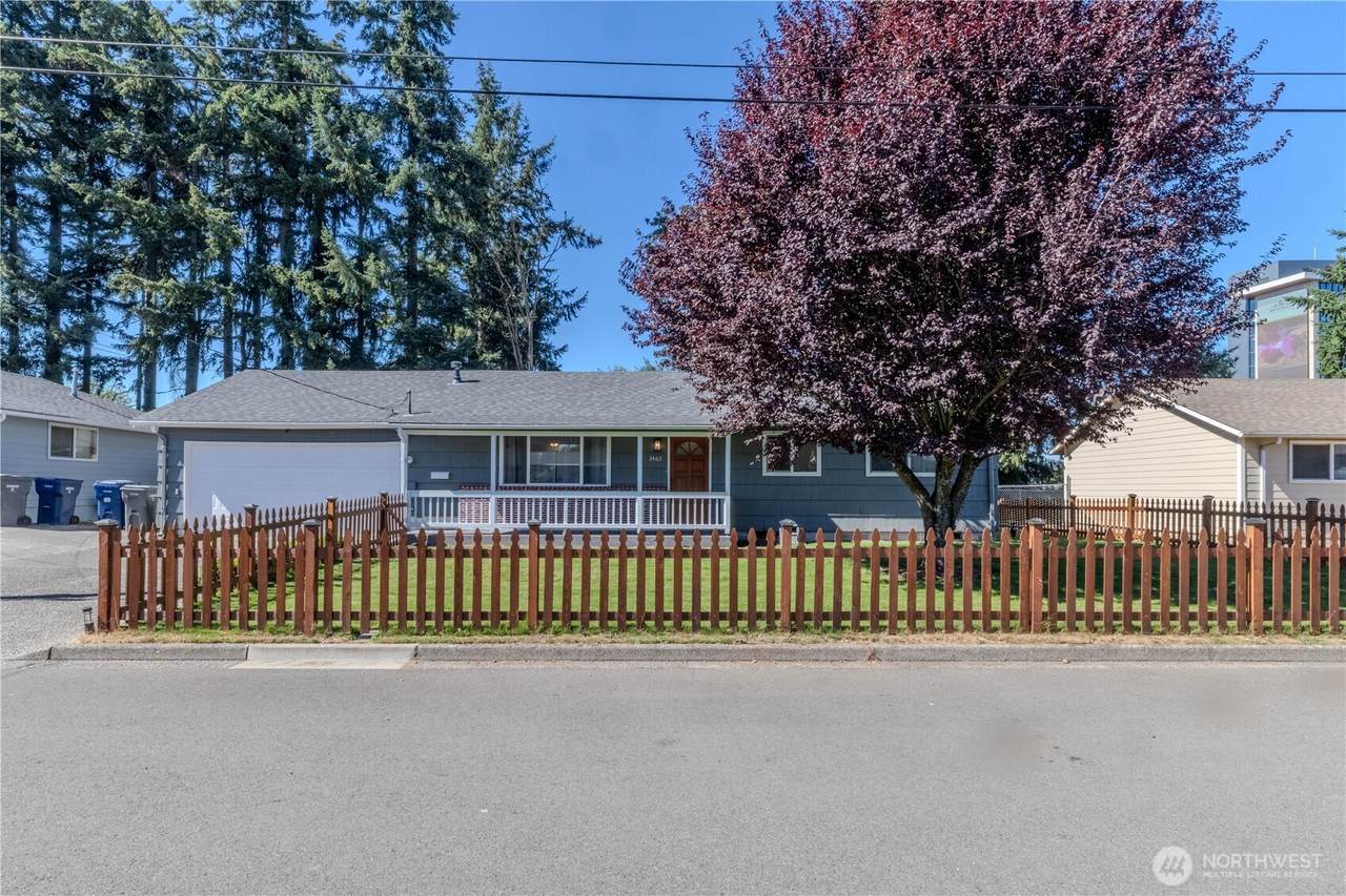 2465 24th Street - Photo 1