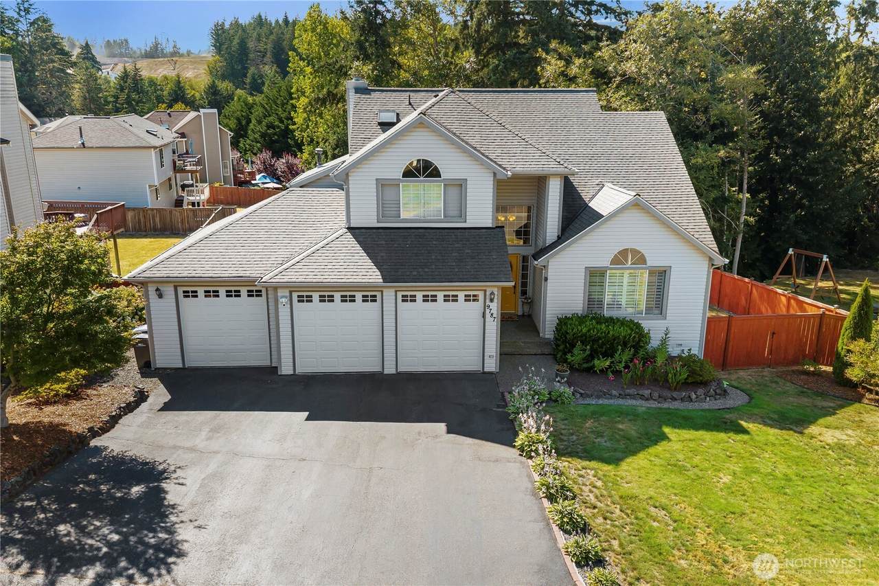 9787 Enchantment Avenue - Photo 1