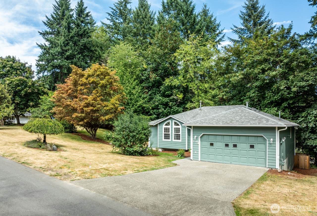 2343 Steamboat Loop - Photo 1