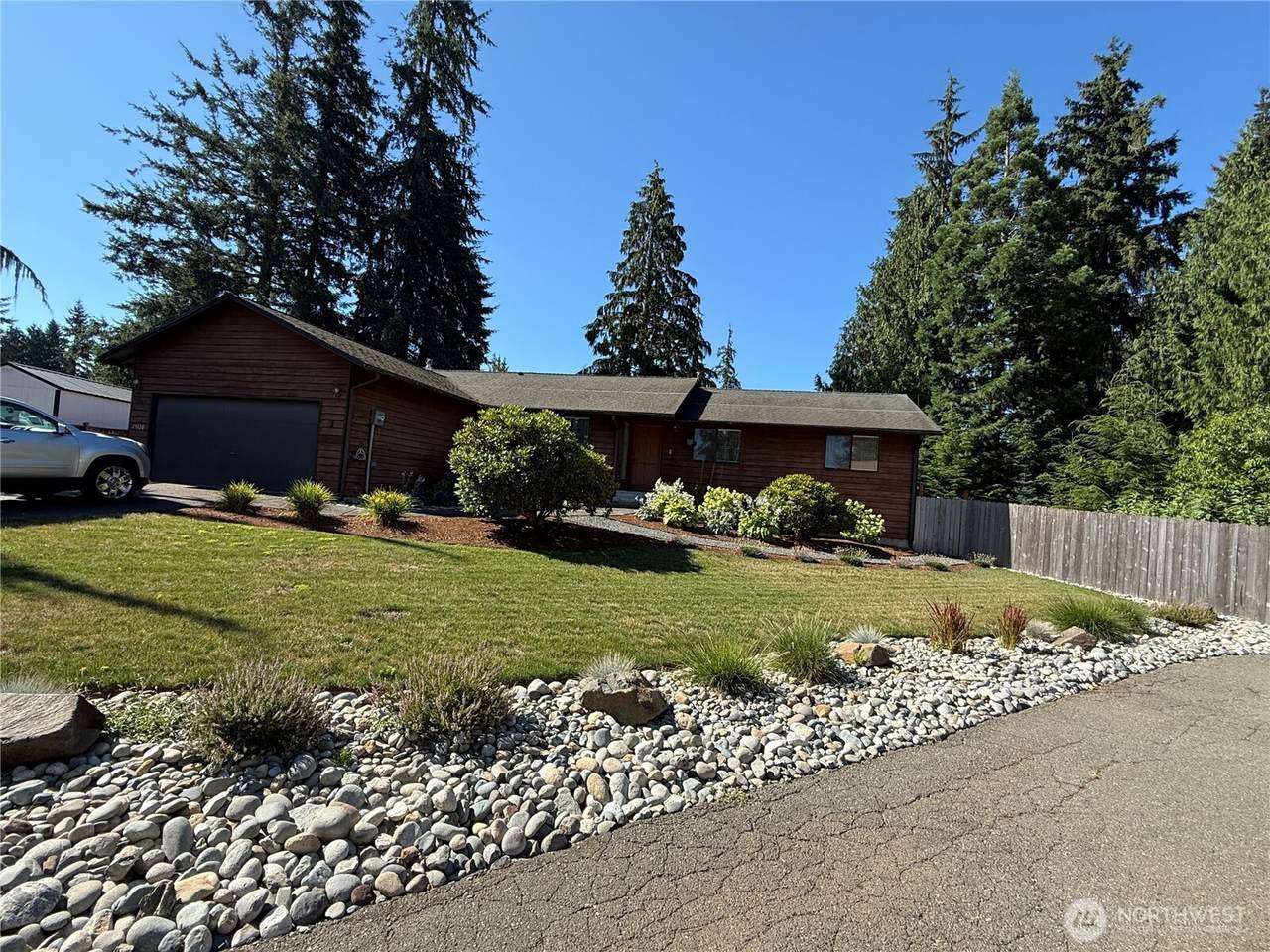 25120 145th Pl Se - Photo 1
