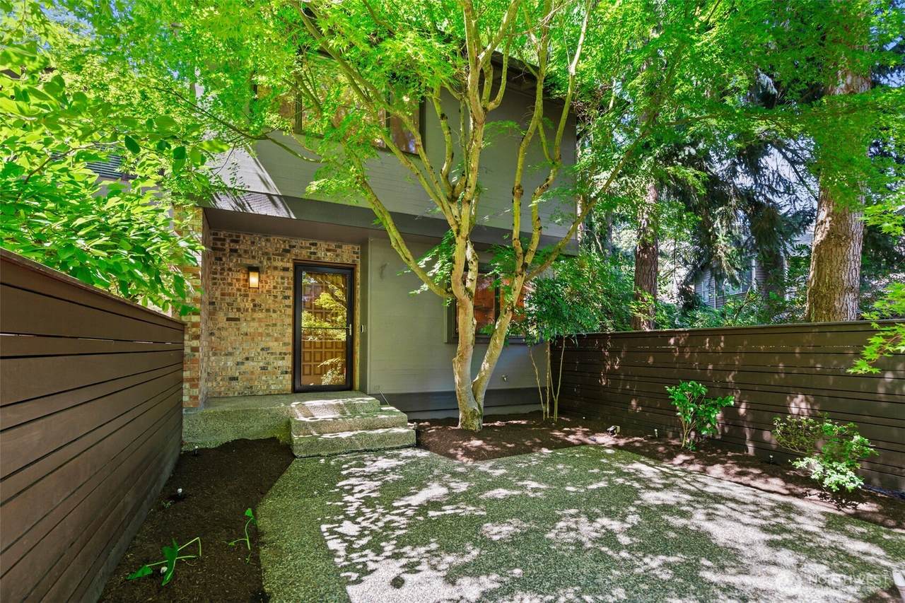 6522 108th Avenue - Photo 1