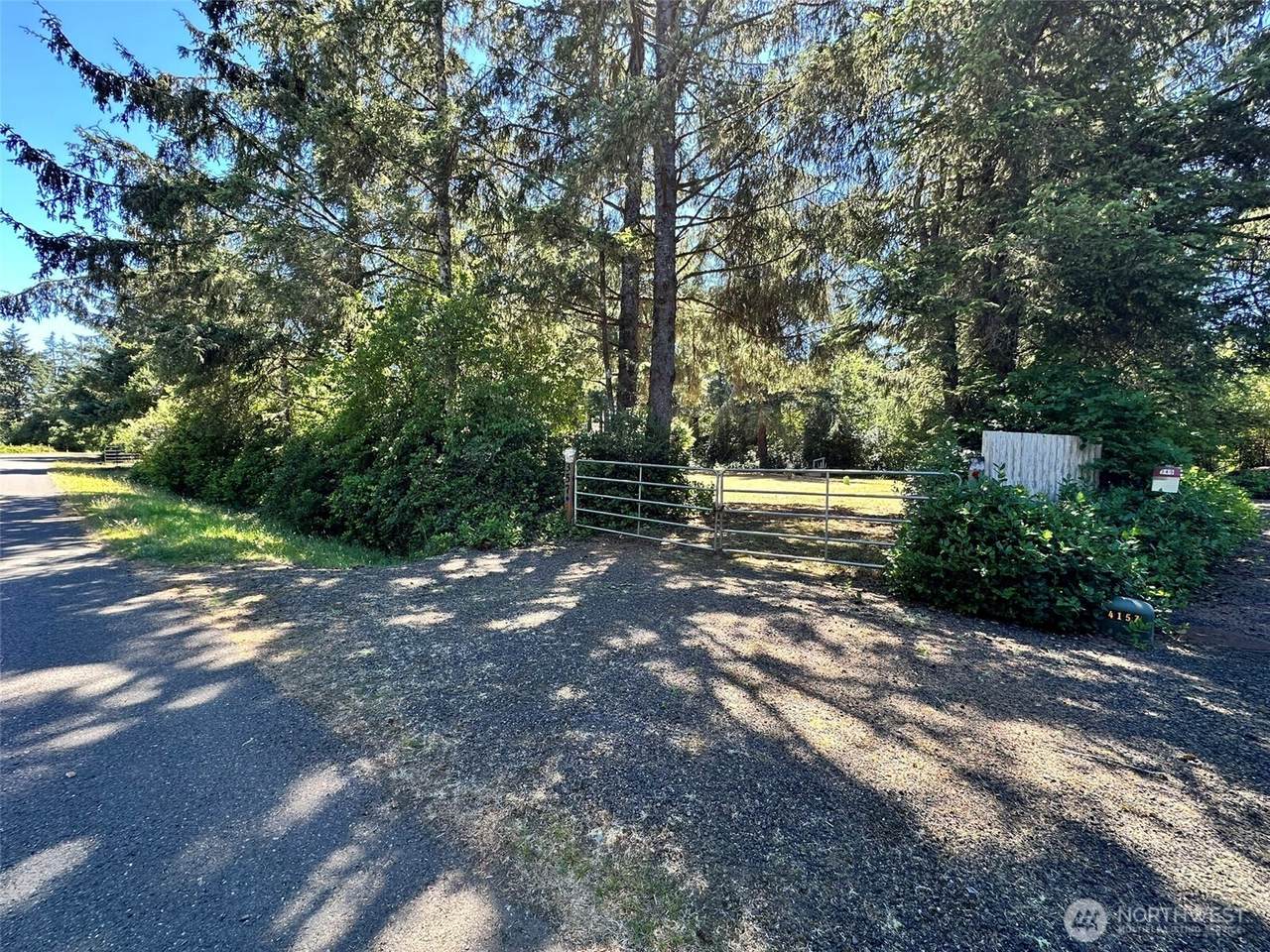 357 Orion Avenue - Photo 1