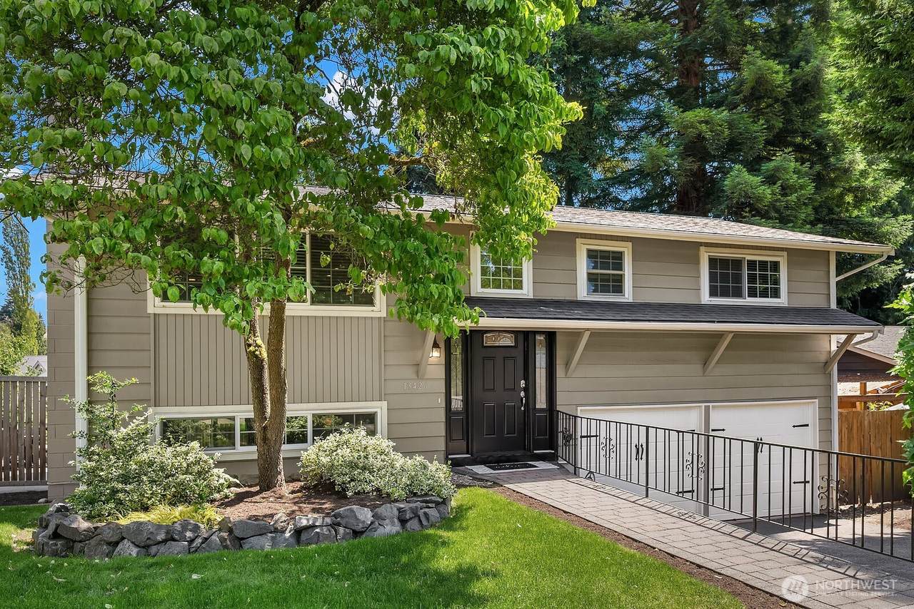 13426 121st Avenue - Photo 1