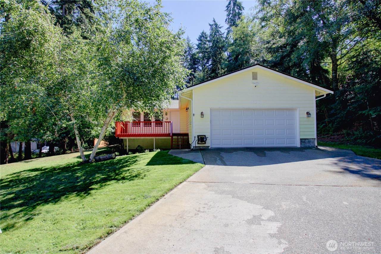 4528 Alamo Way - Photo 1