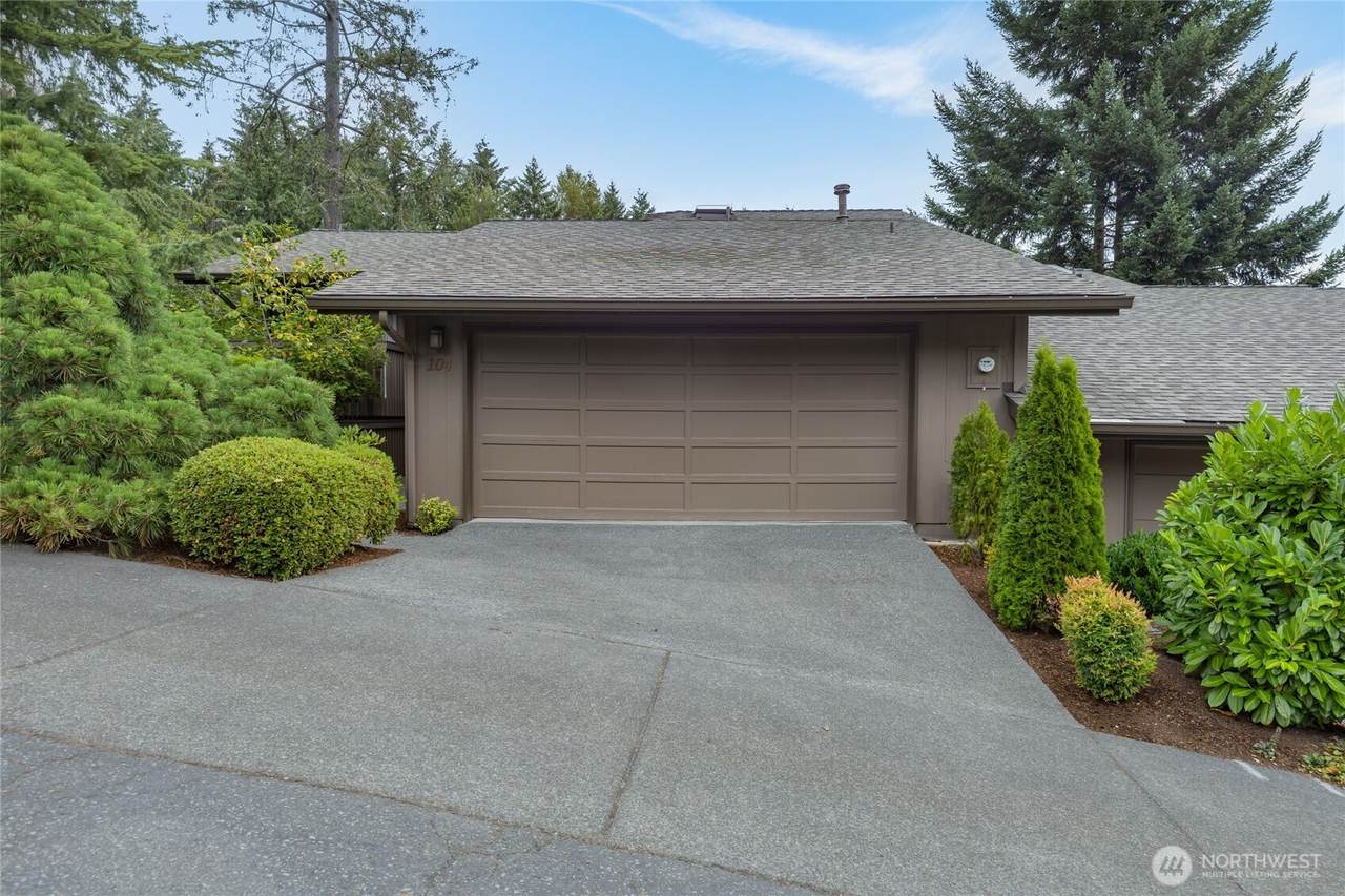 104 168th Avenue - Photo 1