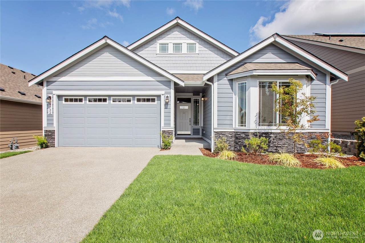 739 Maggee Street - Photo 1