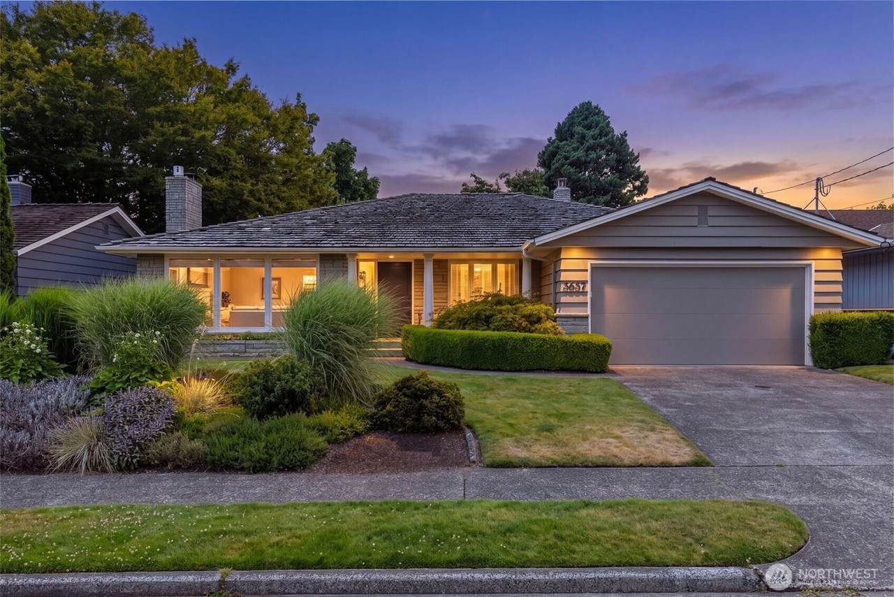 3657 Viewmont Way - Photo 1