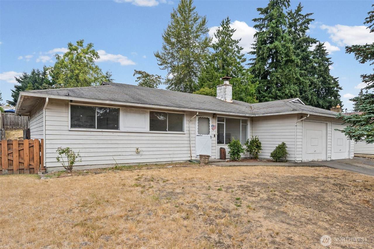 29115 45th Place - Photo 1