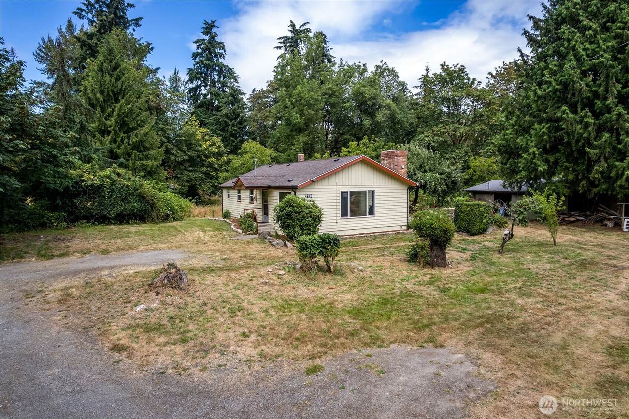 5104 368th Street - Photo 1