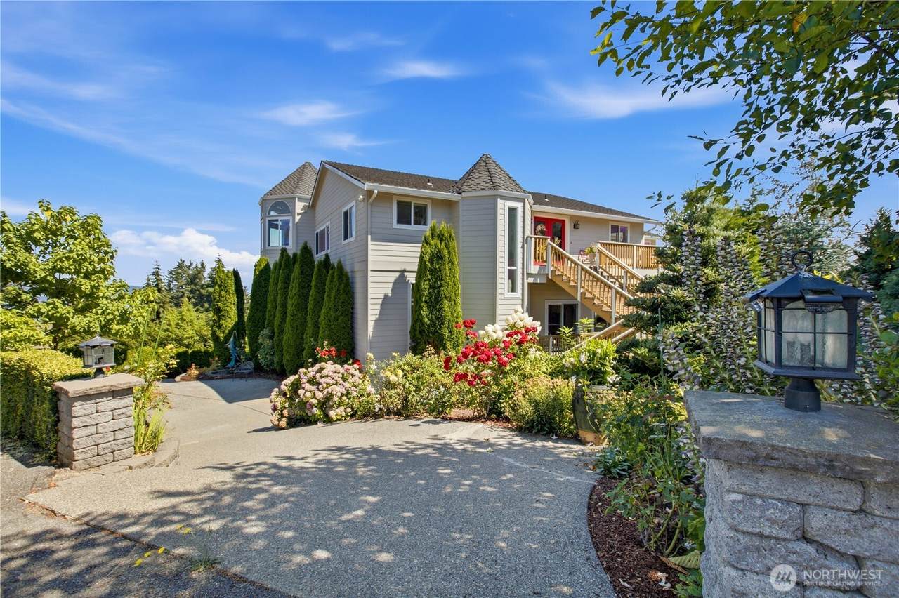 6203 - 6210 Watchtower Road - Photo 1