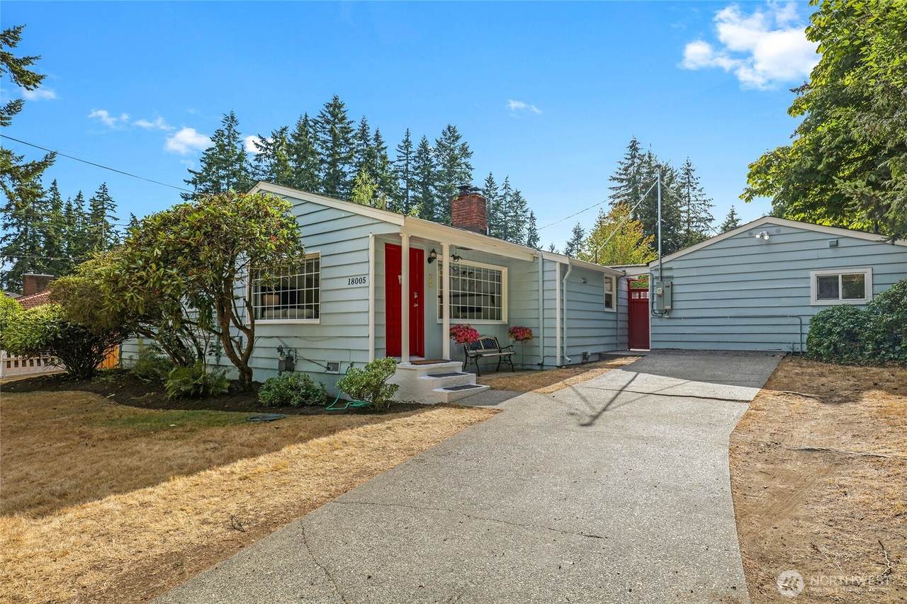 18005 Fremont Avenue - Photo 1