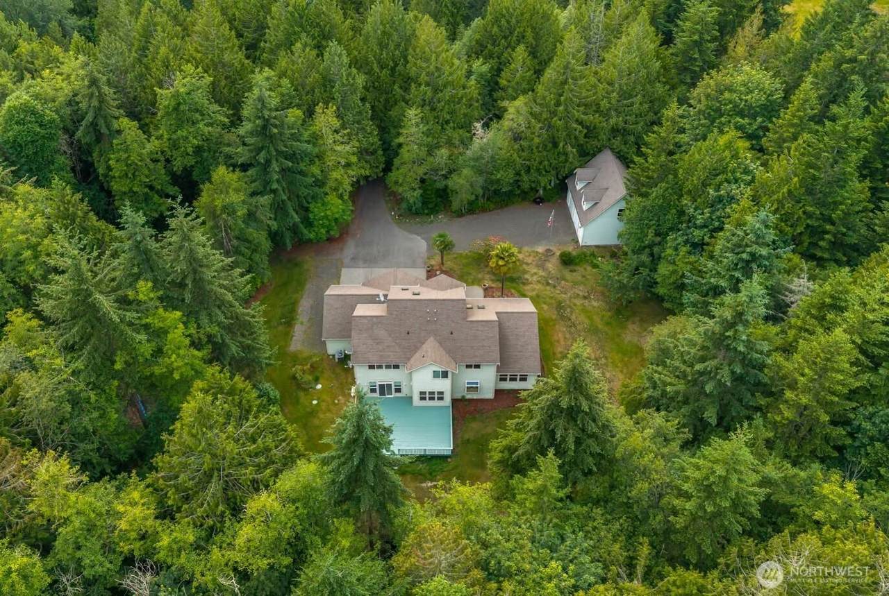 19144 Clear Creek Road - Photo 1
