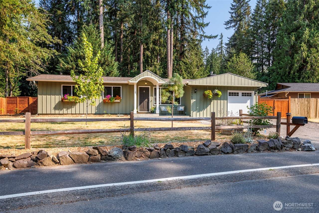 19704 158th Street - Photo 1
