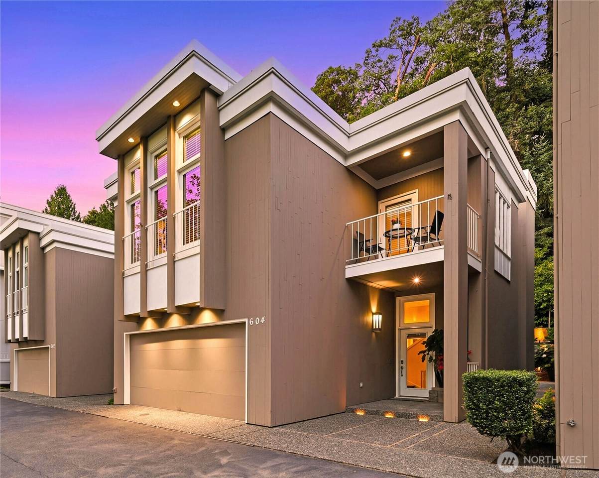 604 Bellevue Way - Photo 1