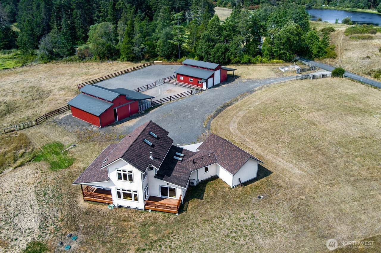 435 Blazing Tree Road - Photo 1