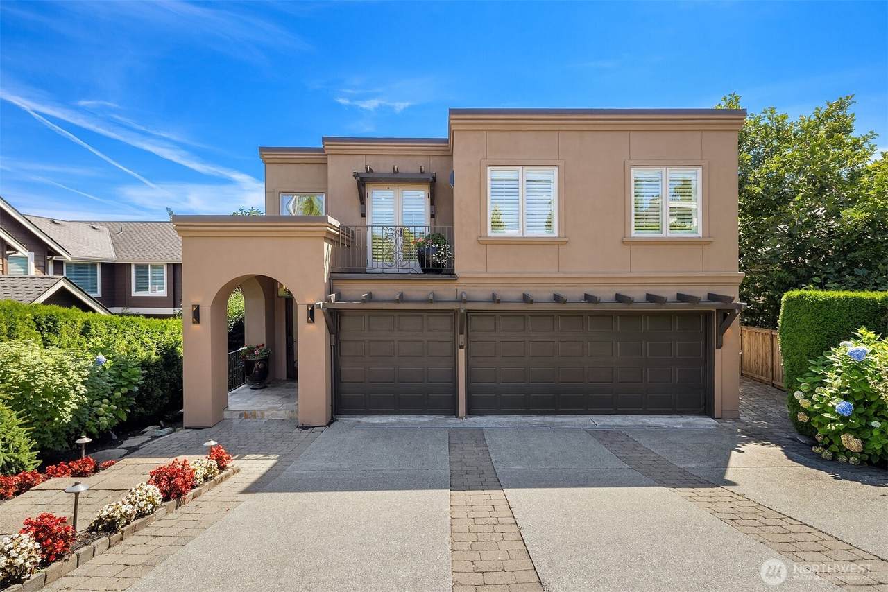 237 7th Avenue - Photo 1
