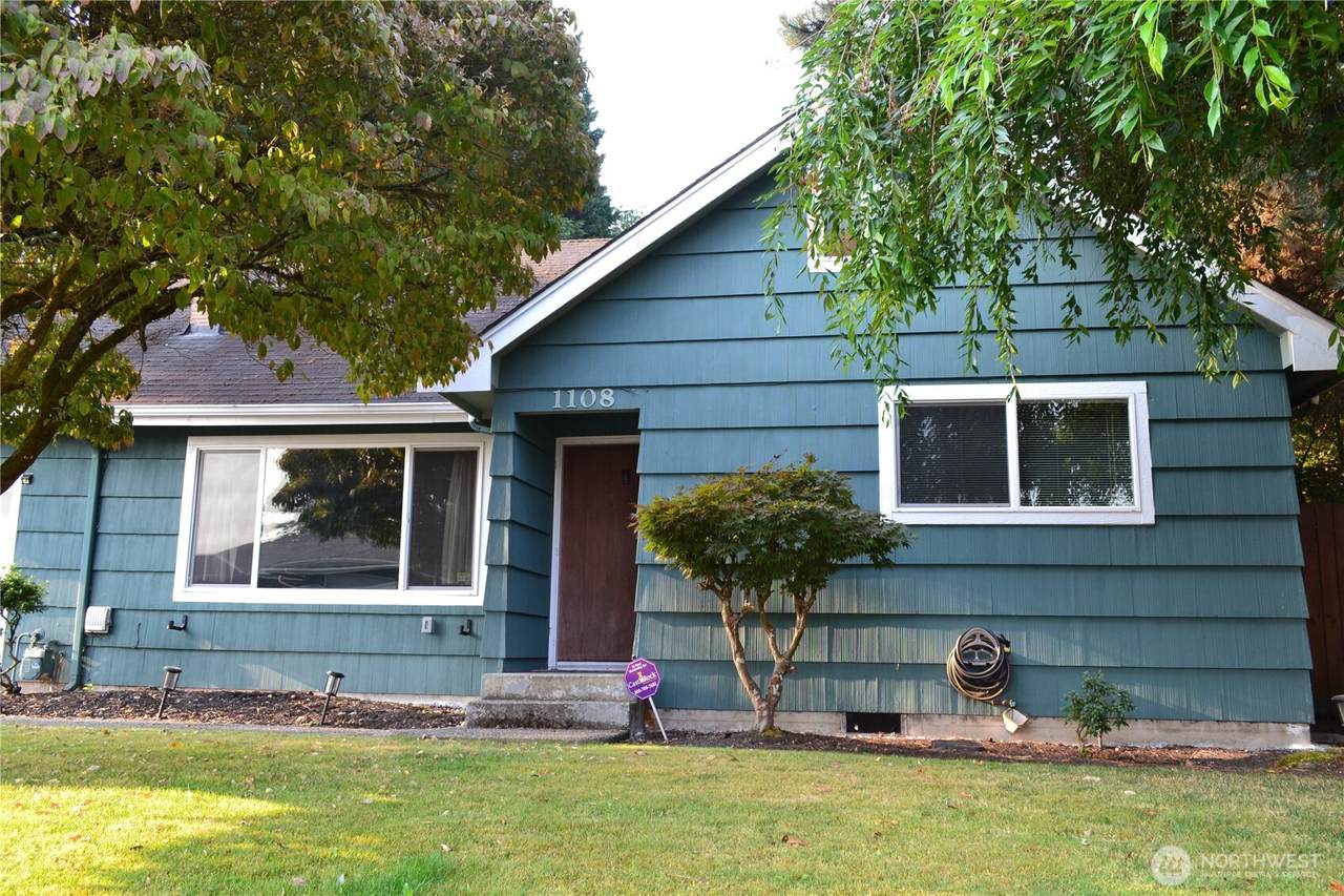 1108 10th Street - Photo 1