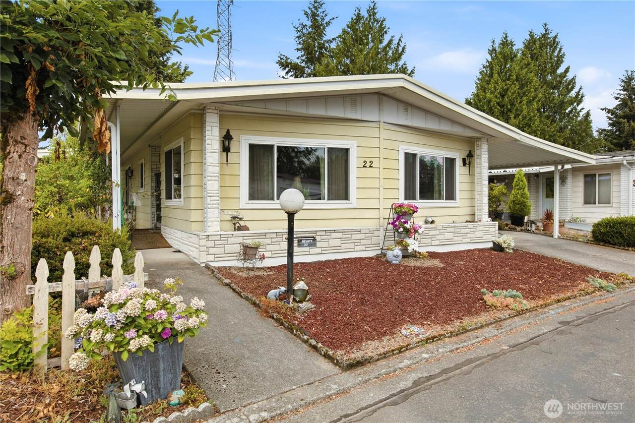 201 Union Ave - Photo 1
