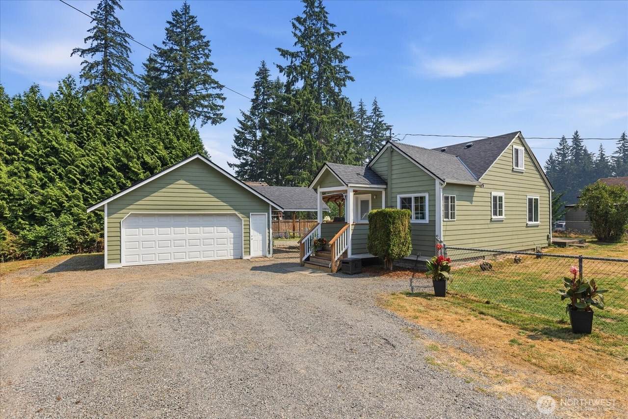 8431 123rd Avenue - Photo 1
