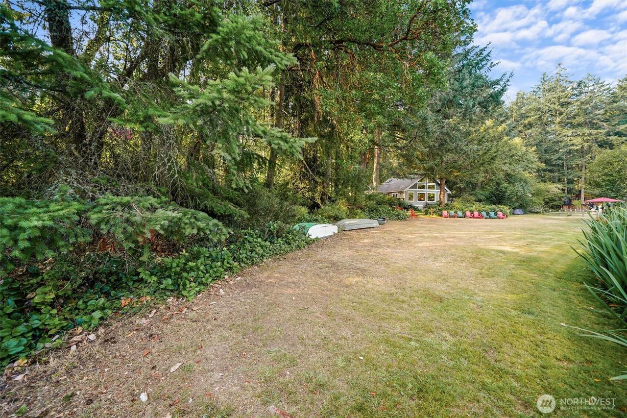https://bt-photos.global.ssl.fastly.net/nwmls/1280_boomver_1_2565730-1.jpg