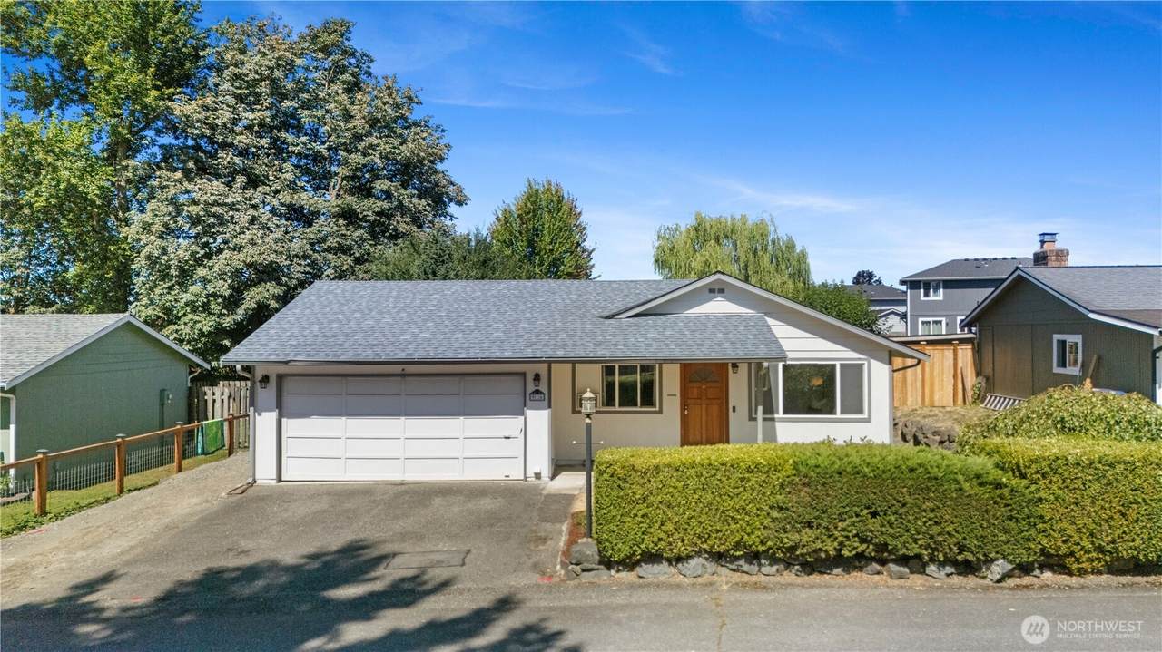 916 87th Avenue - Photo 1