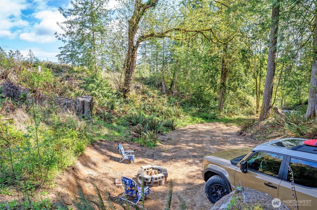 18307 Herron Road - Photo 1