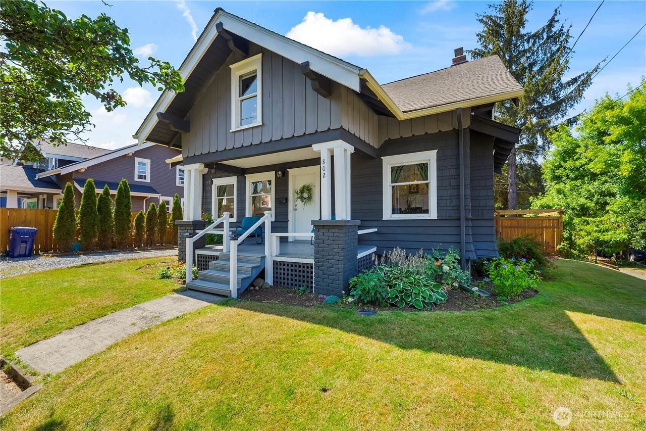 802 Junett Street - Photo 1