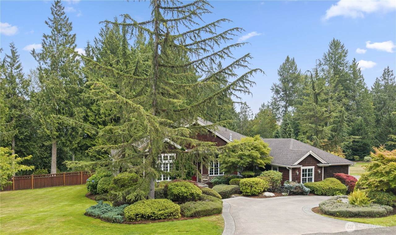 12521 6th Avenue - Photo 1