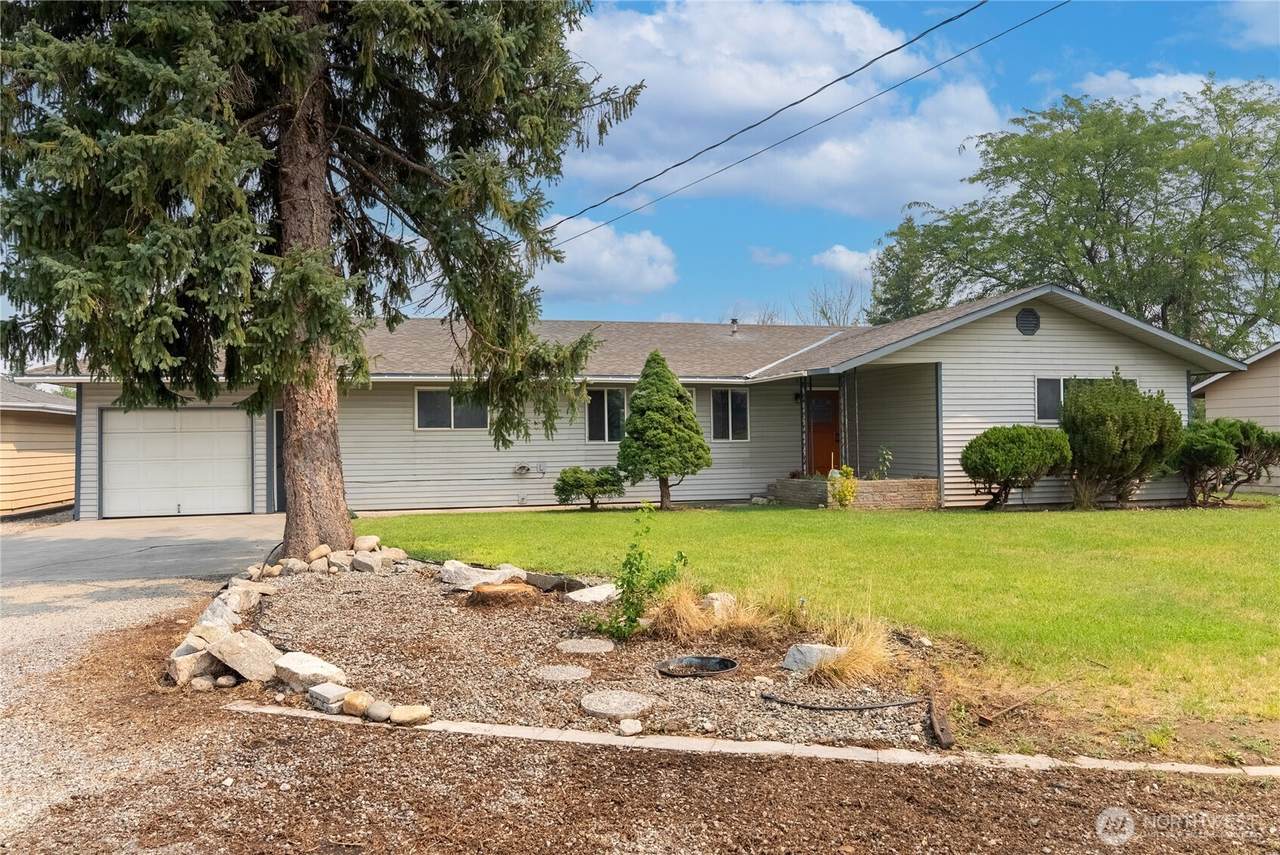 717 Ridge Drive - Photo 1