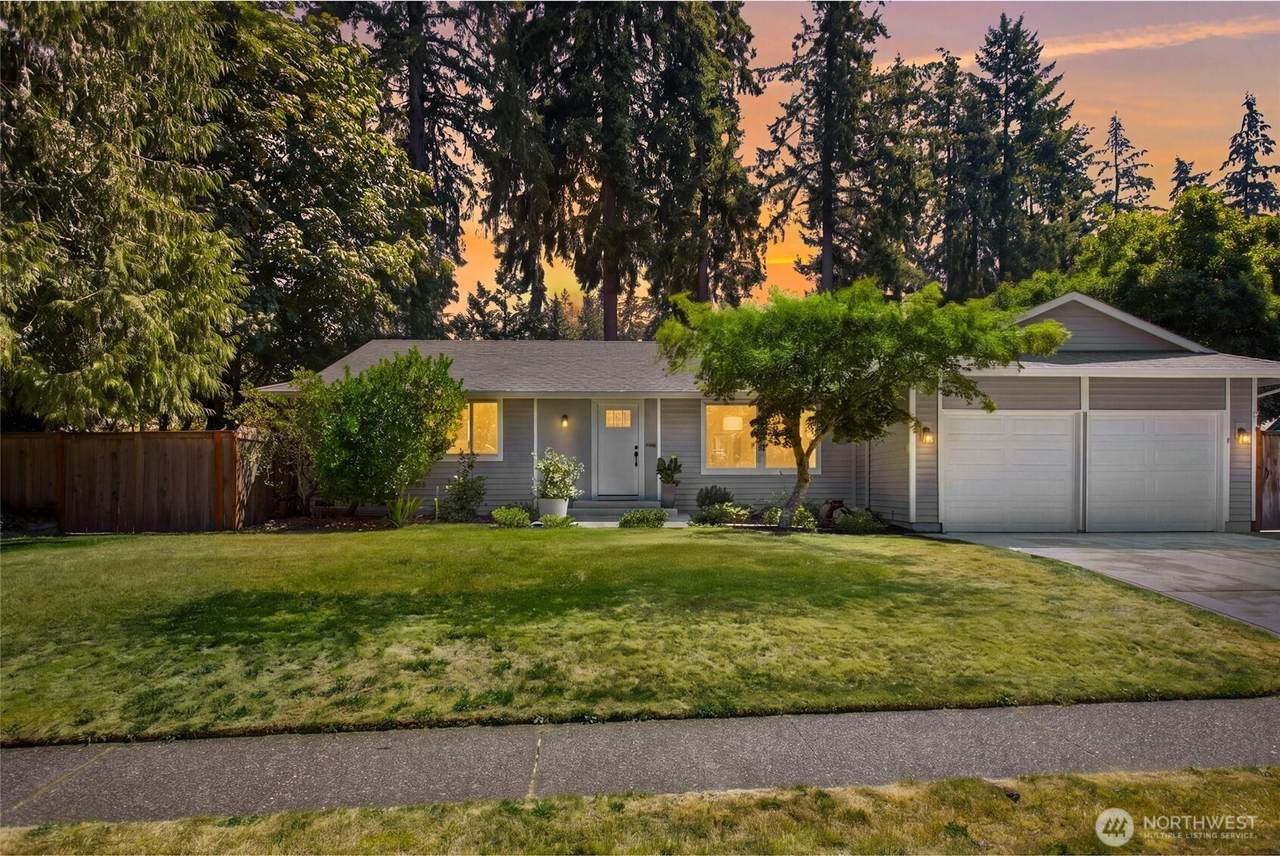 11815 143rd Street - Photo 1