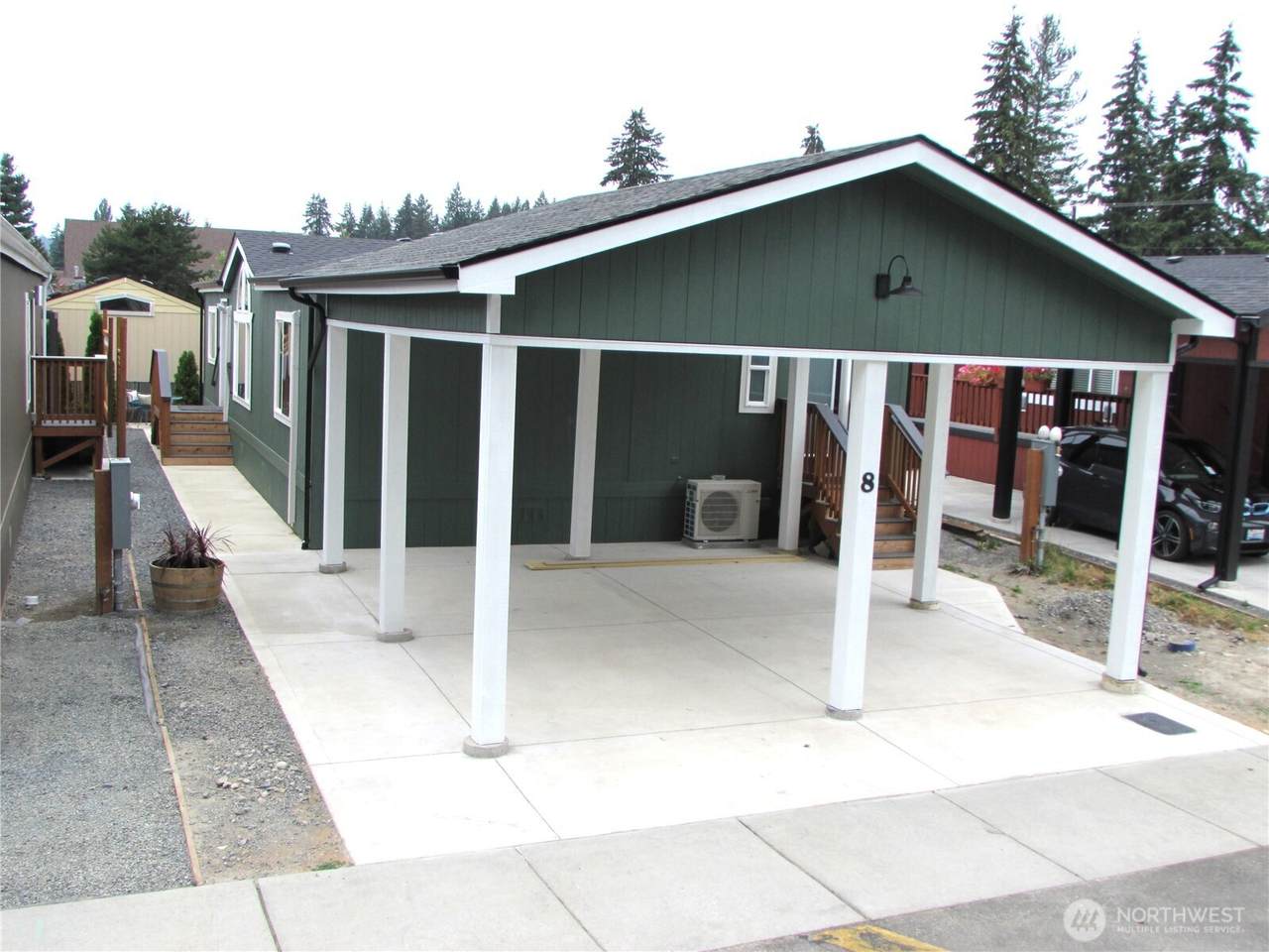https://bt-photos.global.ssl.fastly.net/nwmls/orig_boomver_1_2567239-1.jpg