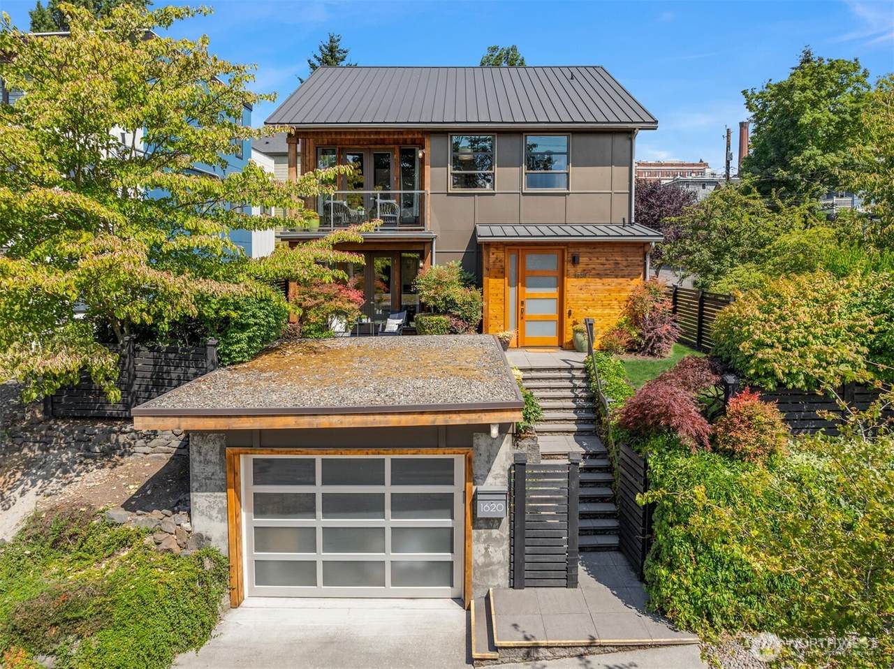 1620 Alder Street - Photo 1