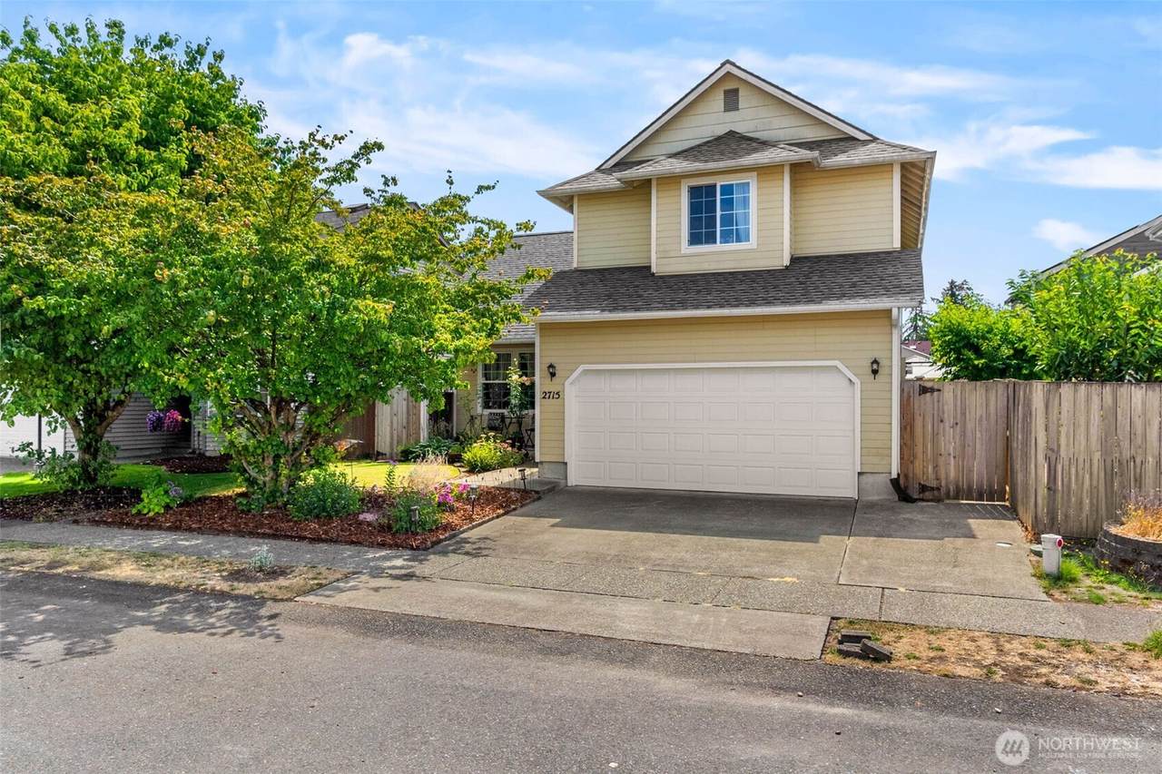 2715 28th Avenue - Photo 1
