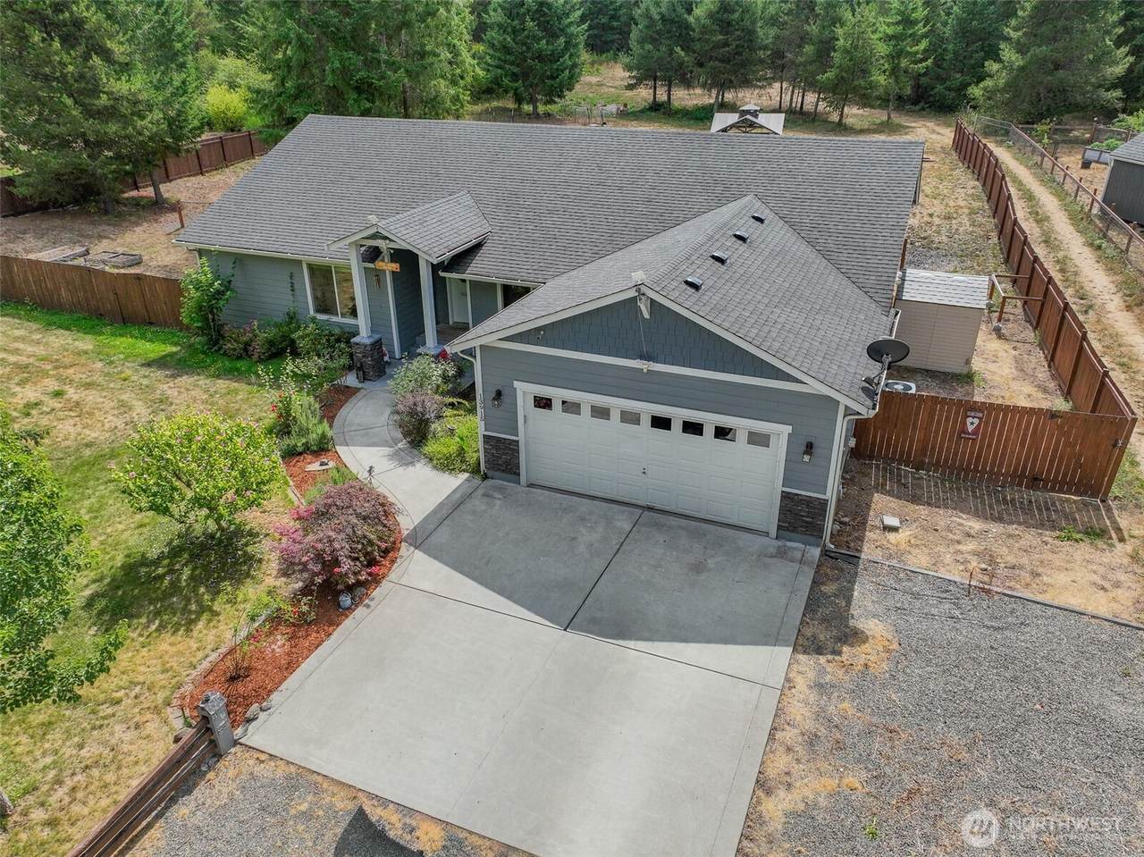 13915 Tomcat Lane - Photo 1