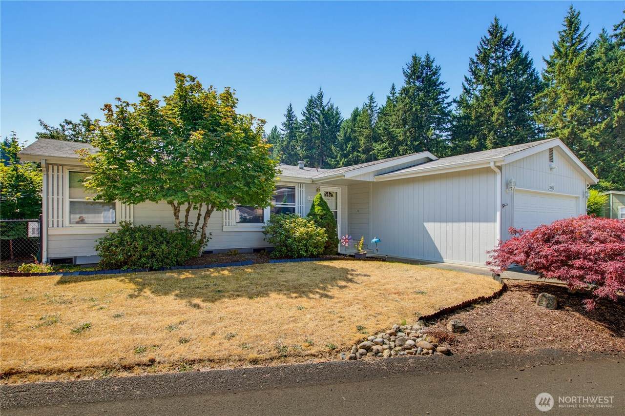 12422 152nd Street Ct - Photo 1