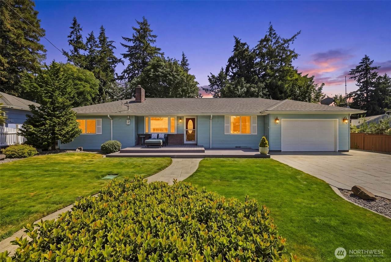 11834 18th Avenue - Photo 1