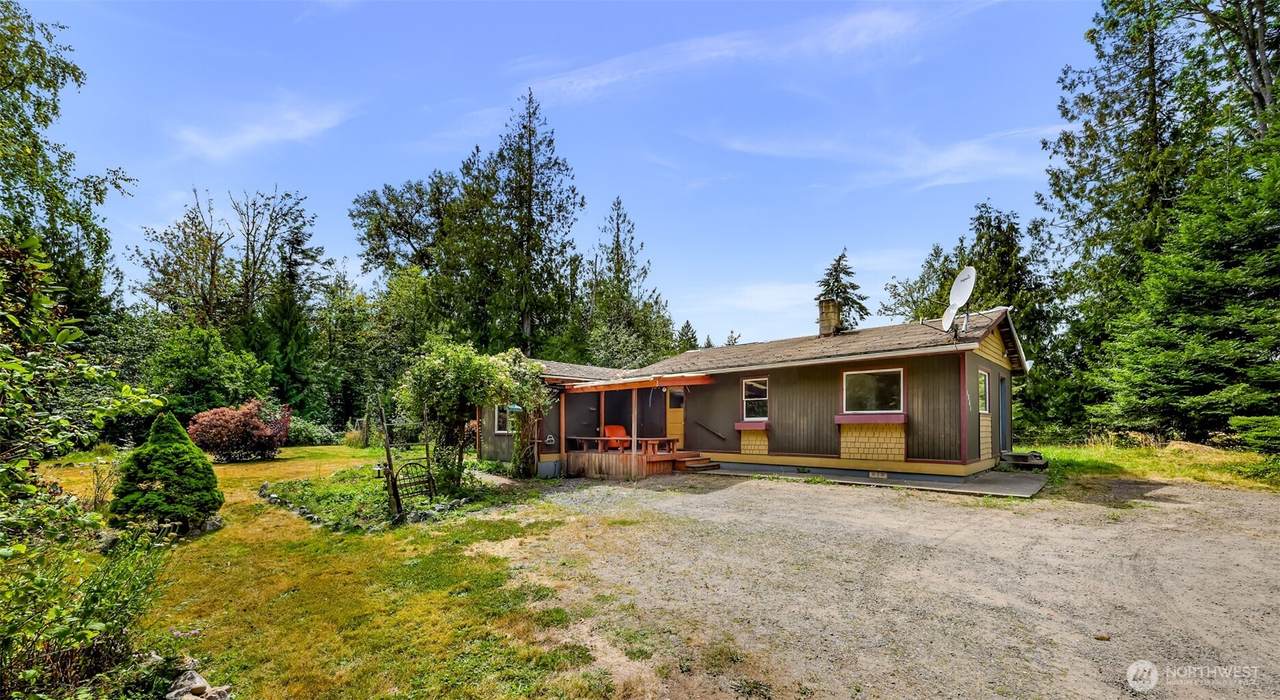 1361 Axton Road - Photo 1