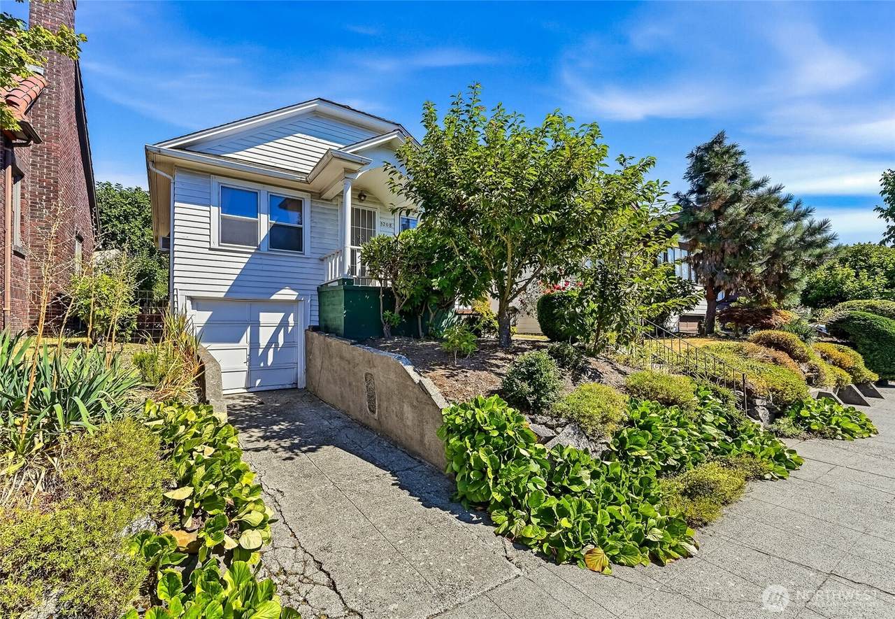 3208 15th Avenue - Photo 1